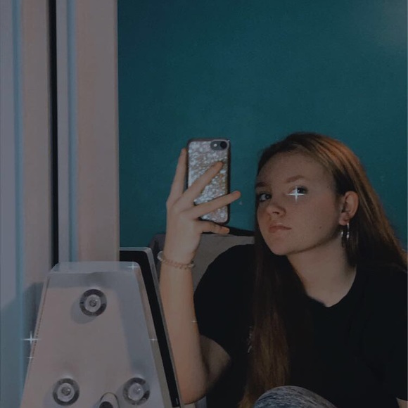 Meet your Posher, Autumn - Picture 1 of 1